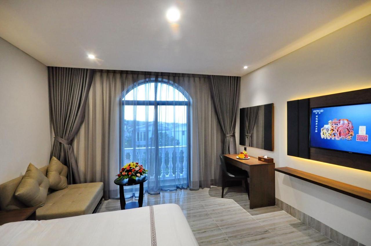 Crown Nguyen Hoang Hotel Nha Trang Luaran gambar