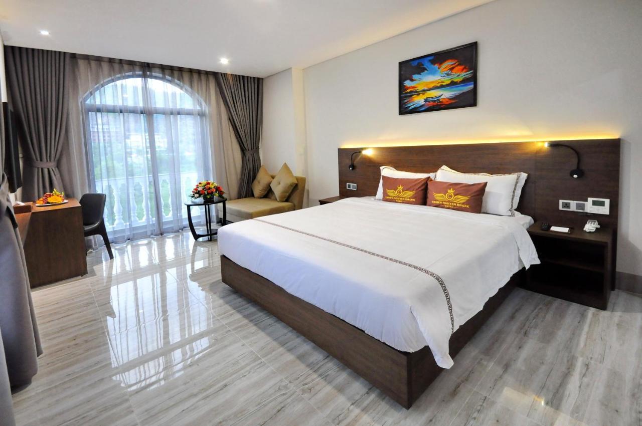 Crown Nguyen Hoang Hotel Nha Trang Luaran gambar